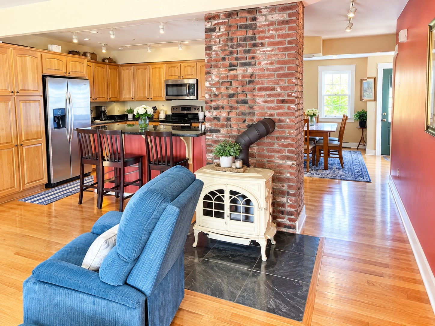 505 Bay Road, Unit 1 Hamilton, MA 01982 - Photo 10 of 13 Gallery Image 10