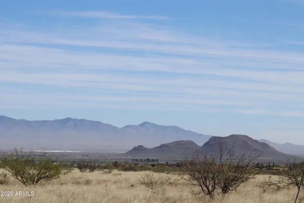 $16,000 | Tbd West Treasure Road West, Unit 11619256, Pearce, AZ 85625