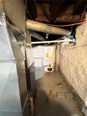 a view of utility room