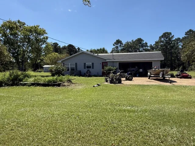 $315,000 | 414 Malcolm Smith Road, Chattahoochee, FL 32324