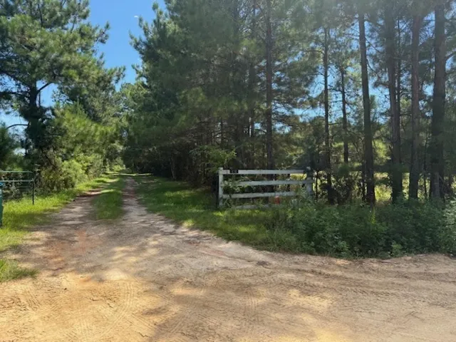 $315,000 | 414 Malcolm Smith Road, Chattahoochee, FL 32324