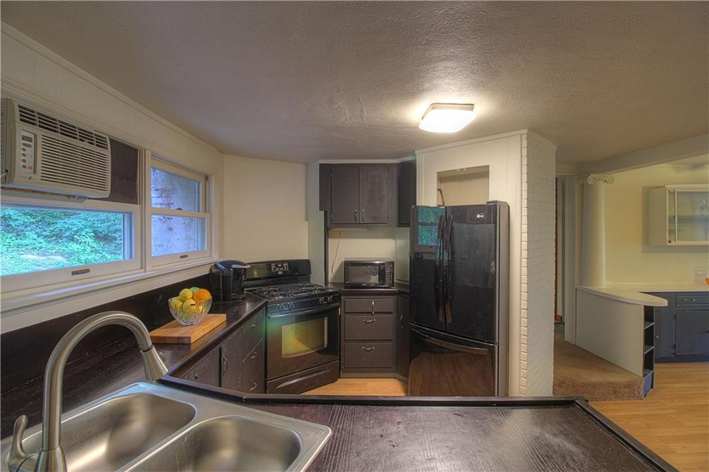 115 Upper Arrowhead Road Pittsburgh, PA 15237 - Photo 9 of 19