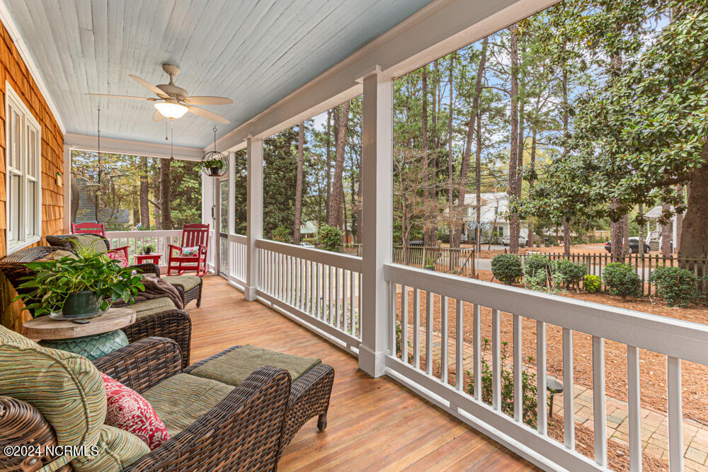 180 North Ridge Street Southern Pines, NC 28387 - Photo 18 of 72 Screened Porch