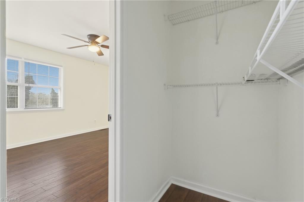 3206 Crestview Drive High Point, NC 27260 - Photo 18 of 31