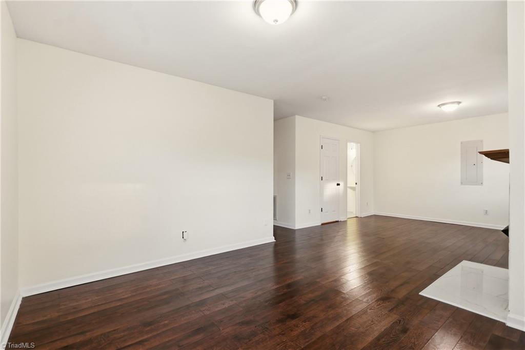 3206 Crestview Drive High Point, NC 27260 - Photo 25 of 31