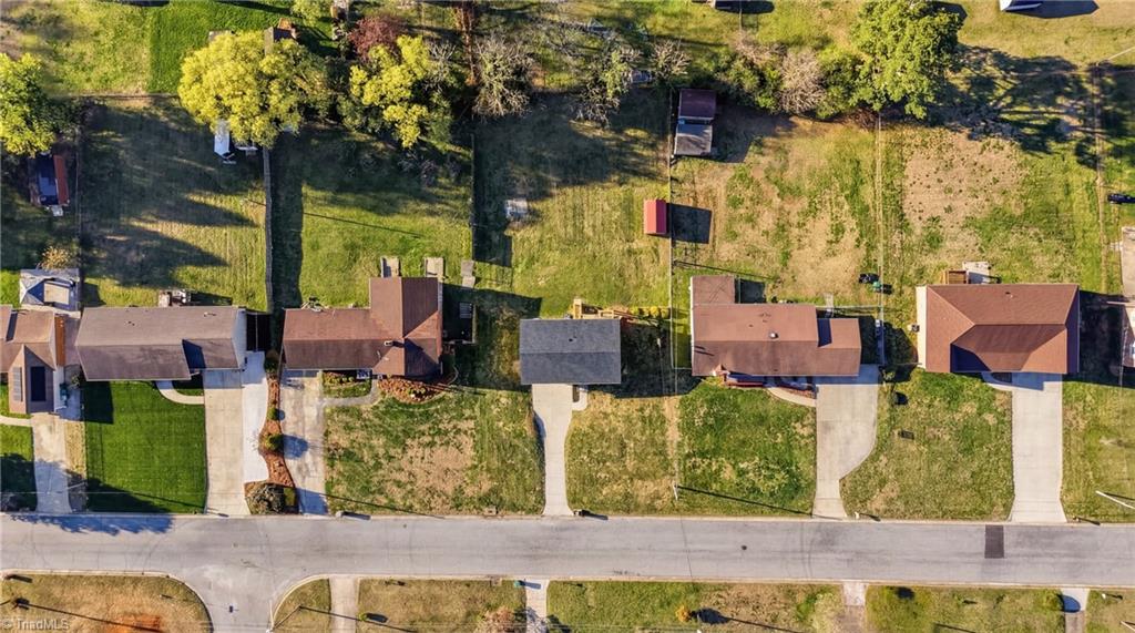 3206 Crestview Drive High Point, NC 27260 - Photo 31 of 31