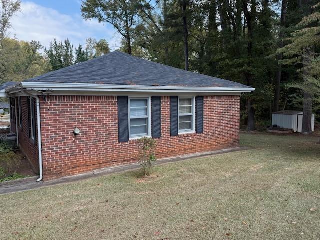 1529 North Columbia Place Decatur, GA 30032 - Photo 6 of 21 a view of backyard of house