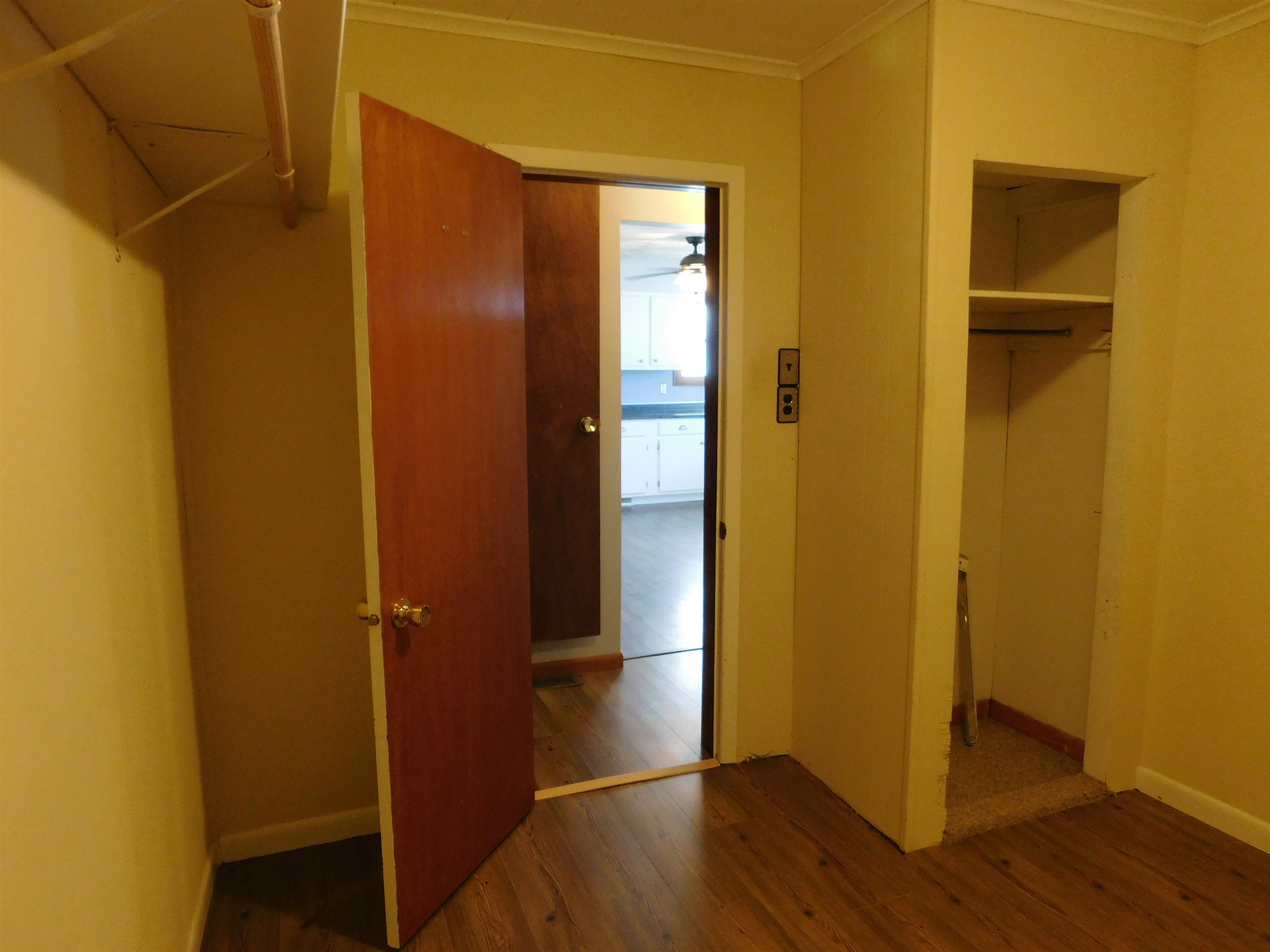 303 South Locust Lena, IL 61048 - Photo 21 of 36