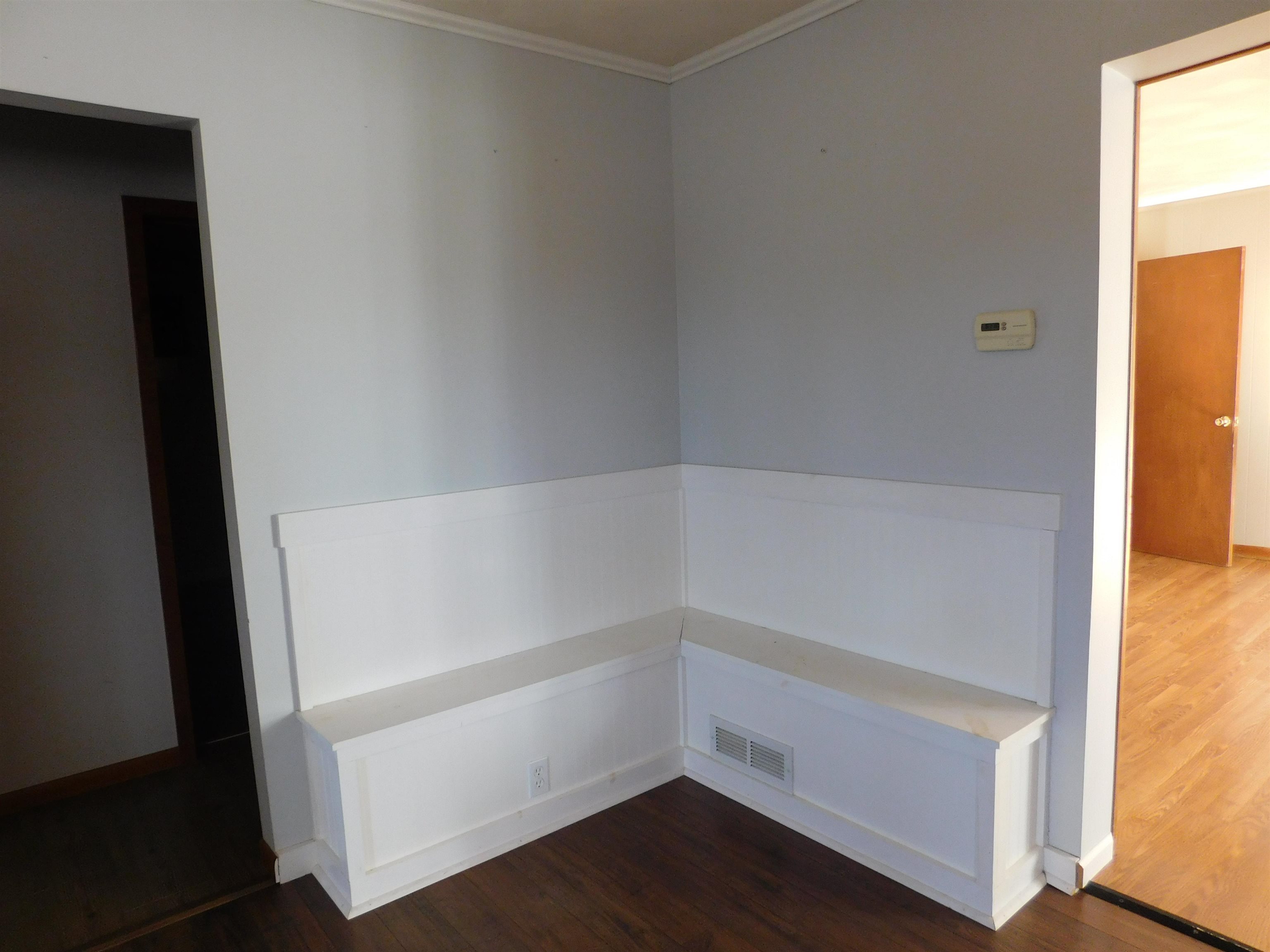 303 South Locust Lena, IL 61048 - Photo 10 of 36