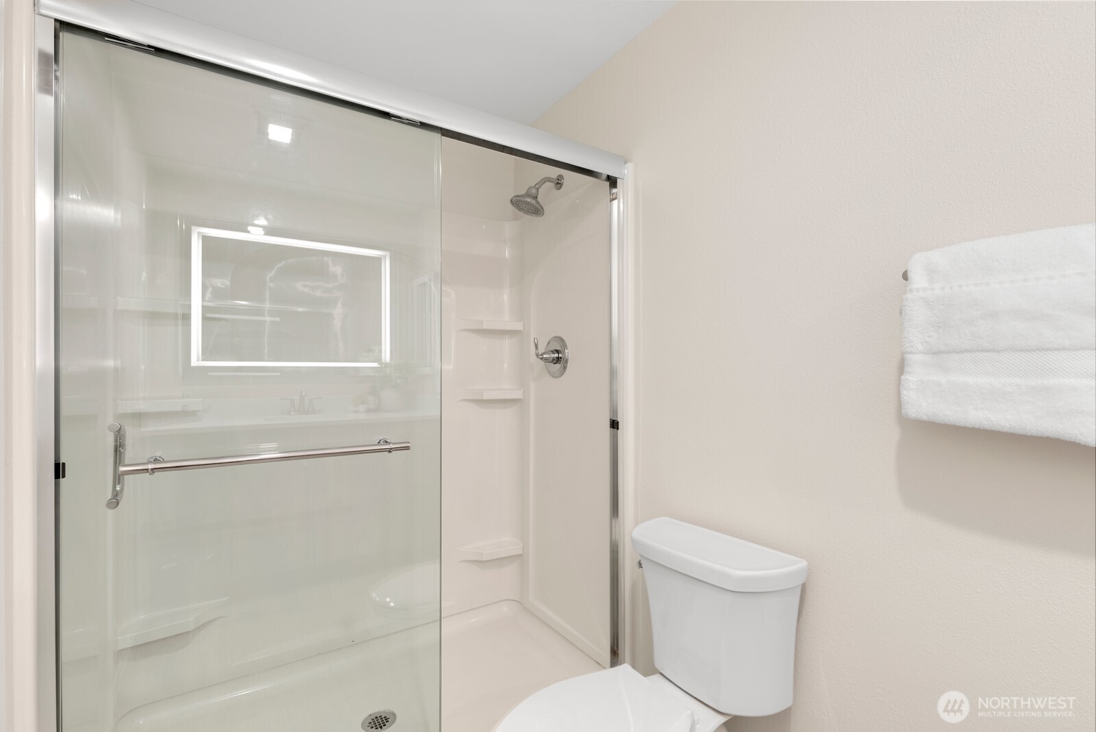 150 Northeast 95th Street, Unit 302 Seattle, WA 98115 - Photo 20 of 28