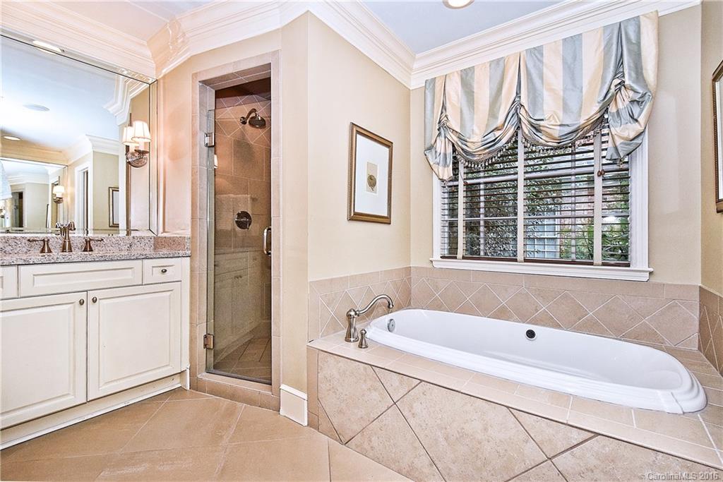 2700 Inverness Road Charlotte, NC 28209 - Photo 20 of 24 Gallery Image 20