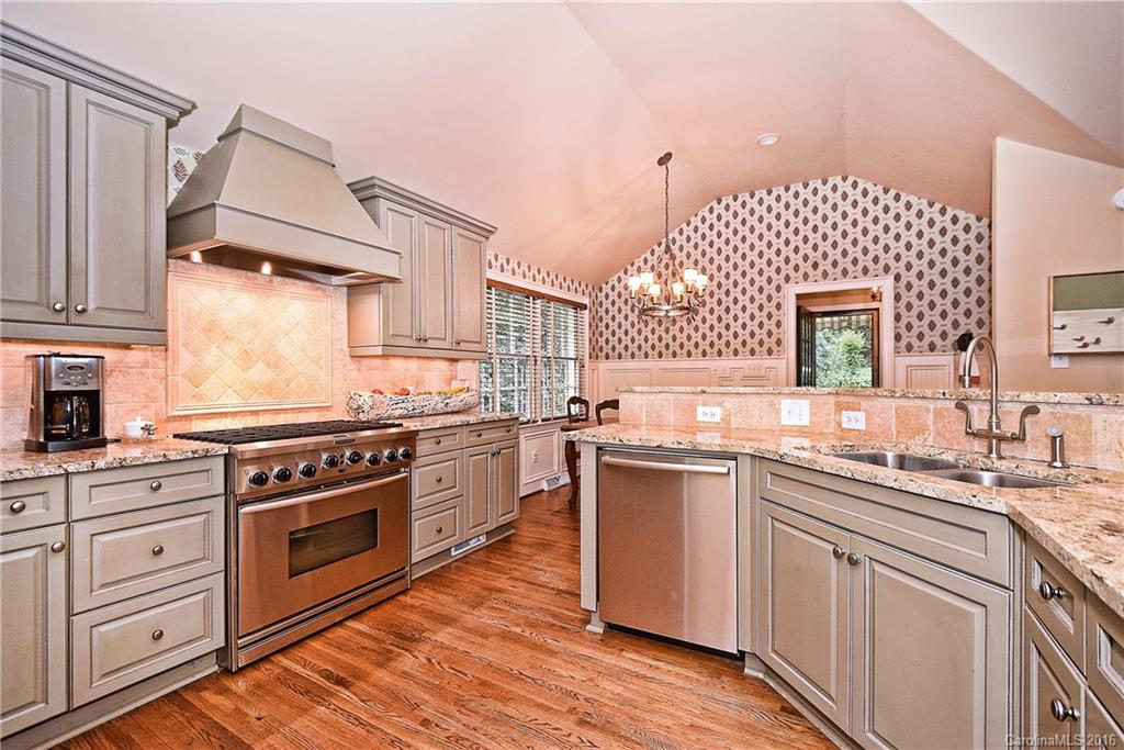 2700 Inverness Road Charlotte, NC 28209 - Photo 7 of 24 Gallery Image 7