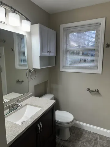 $259,900 | 2915 West Milham Avenue, Portage, MI 49024