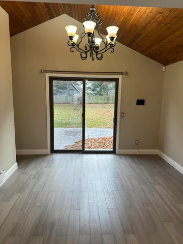 $259,900 | 2915 West Milham Avenue, Portage, MI 49024