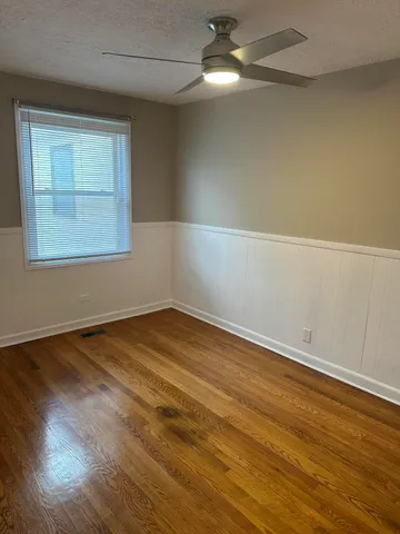 $259,900 | 2915 West Milham Avenue, Portage, MI 49024