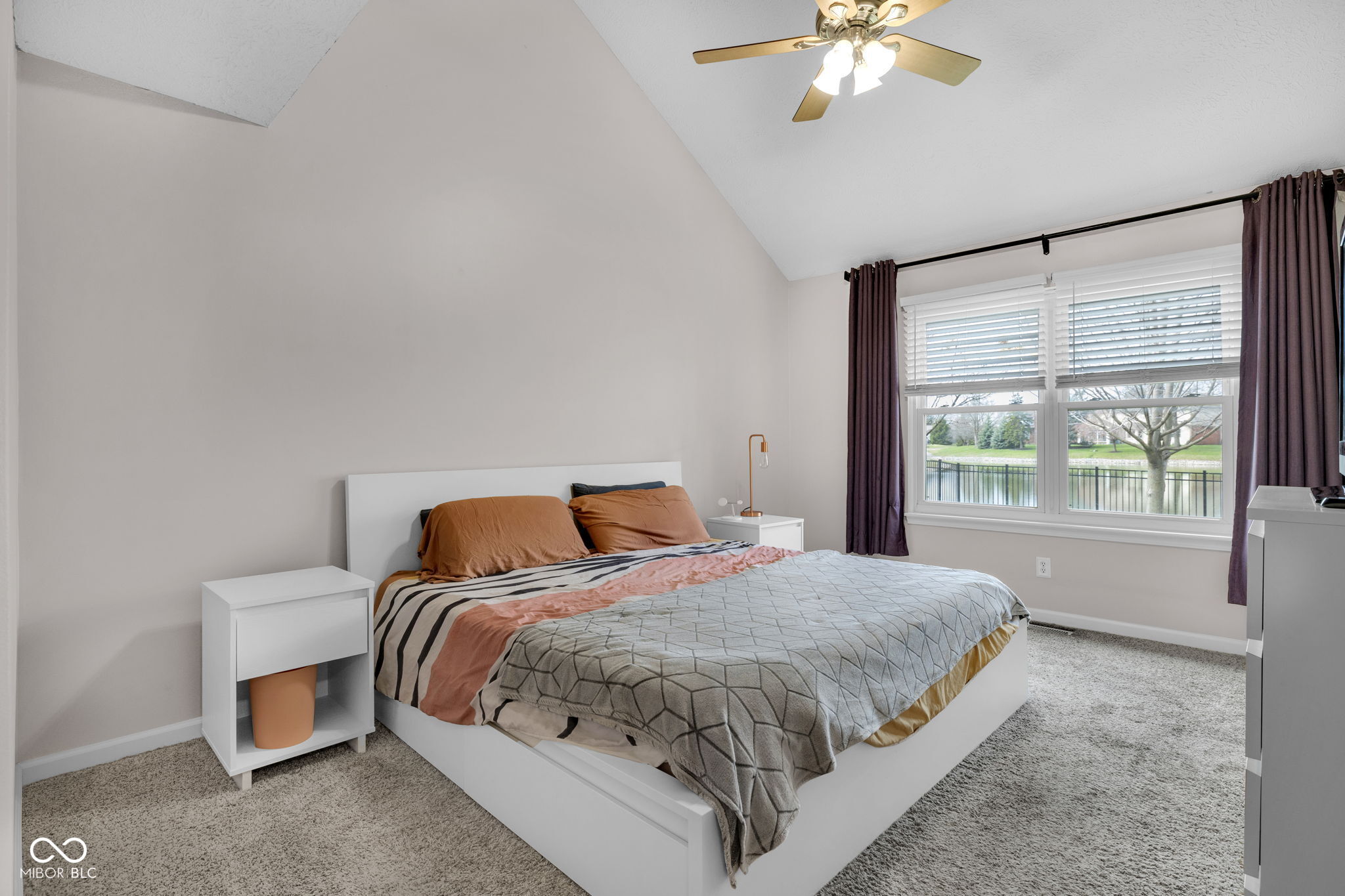 8902 Pine Tree Boulevard Indianapolis, IN 46256 - Photo 20 of 43