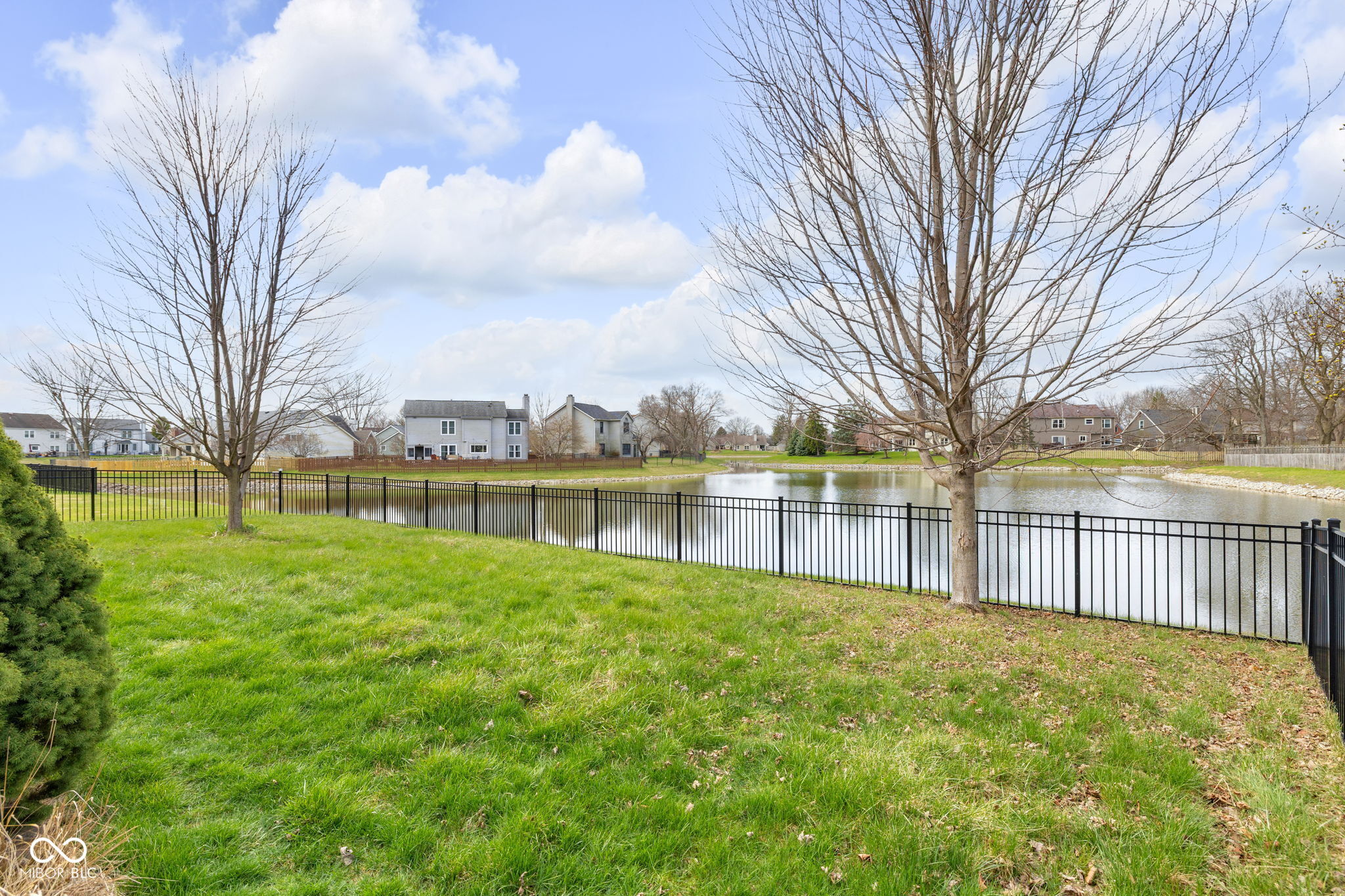 8902 Pine Tree Boulevard Indianapolis, IN 46256 - Photo 40 of 43