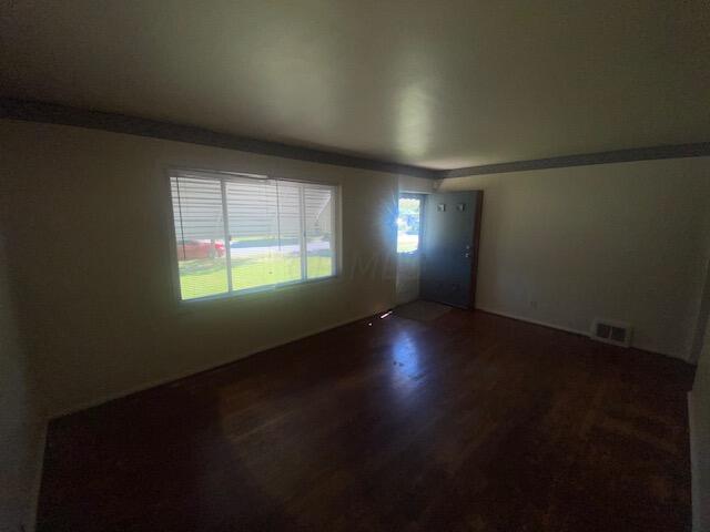 935 South Hampton Road Columbus, OH 43227 - Photo 4 of 26 Gallery Image 4