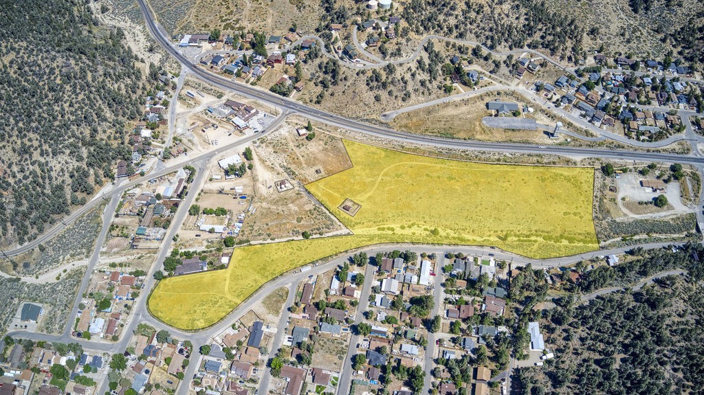 6900 Frazier Mountain Park Road Frazier Park, CA 93225 - Photo 3 of 6 Approximate color of property