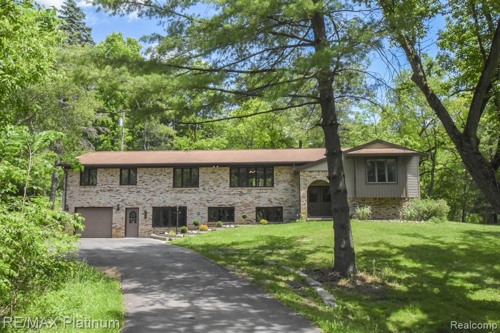 1800 North Eager Road Howell, MI 48855 - Photo 60 of 65