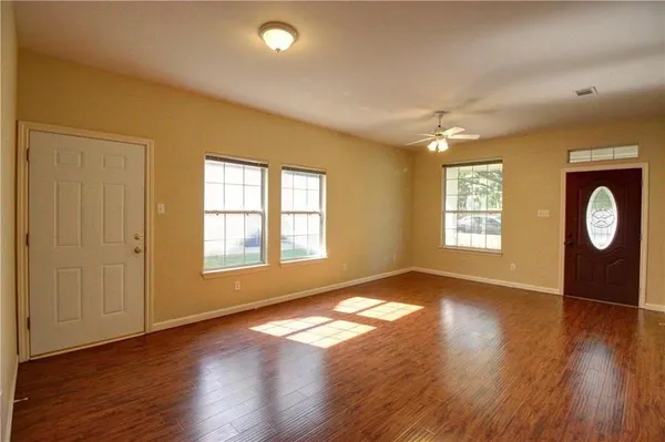 $2,000 | 2920 Thrushwood Drive, Unit B, Austin, TX 78757