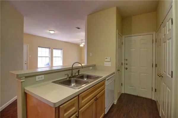 $2,000 | 2920 Thrushwood Drive, Unit B, Austin, TX 78757