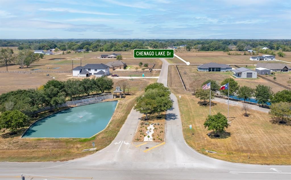 22611 Chenango Lake Drive Angleton, TX 77515 - Photo 5 of 6