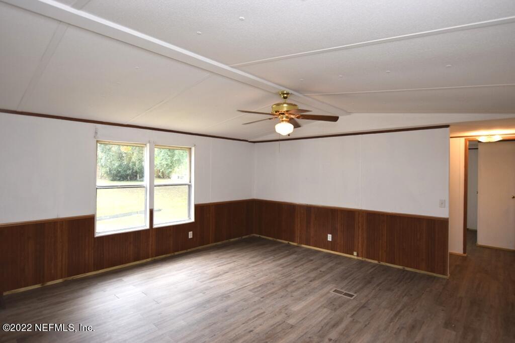 101 Ranchwood Road Crescent City, FL 32112 - Photo 12 of 18 101 RanchW LivingR