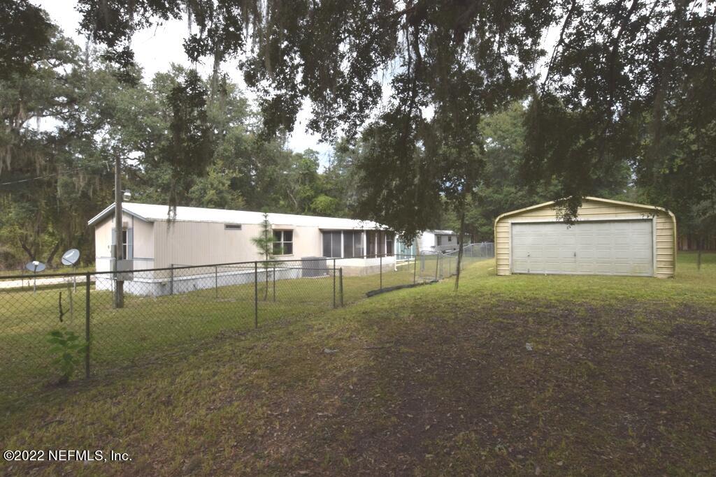 101 Ranchwood Road Crescent City, FL 32112 - Photo 4 of 18 101 RanchW Back2