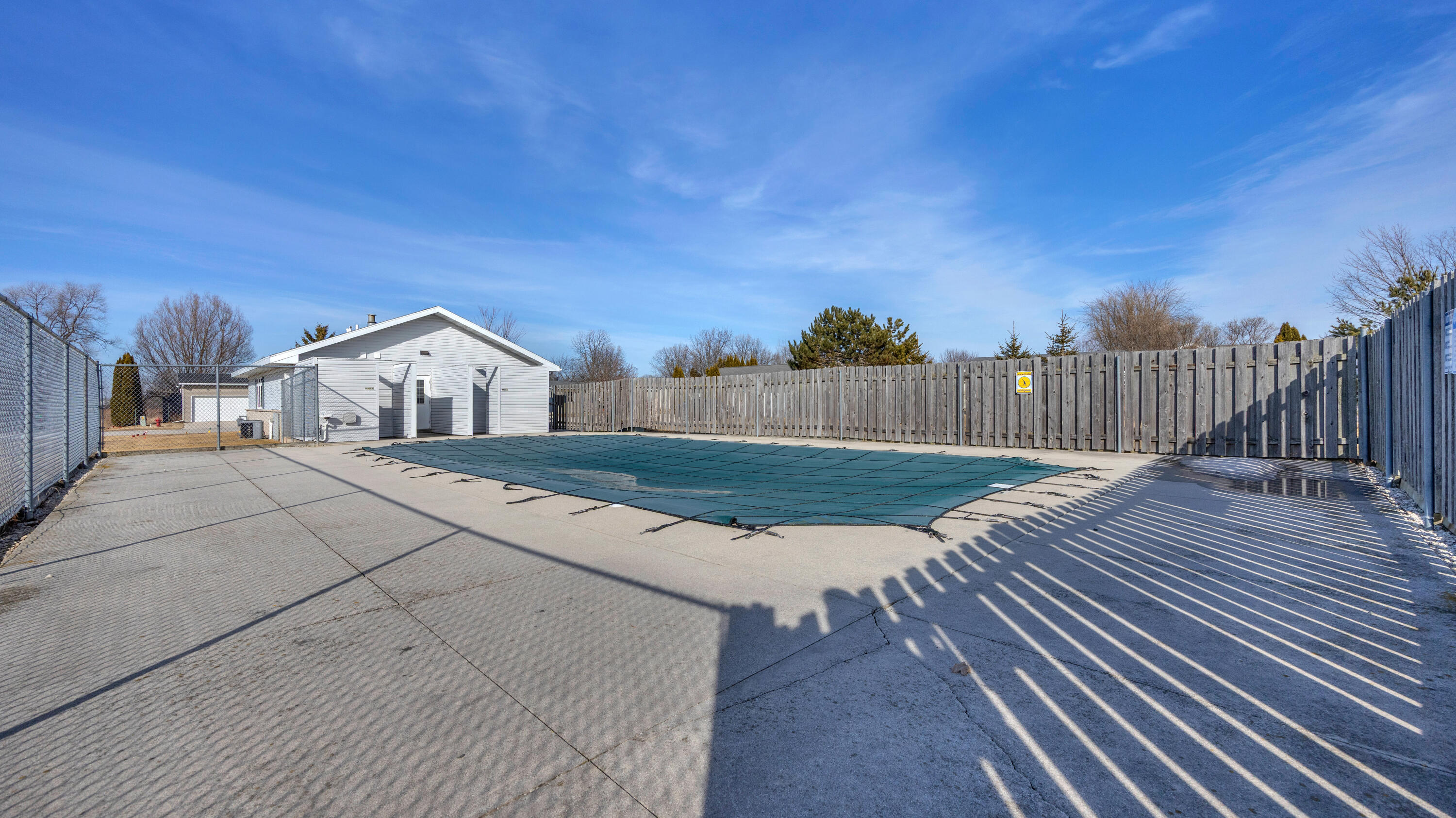 3540 Granite Road Sheboygan, WI 53083 - Photo 12 of 13 Pool Side 1-2