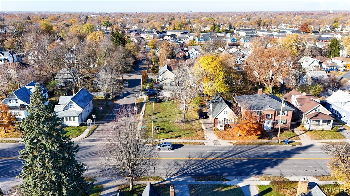 3922 Bailey Avenue Amherst, NY 14226 - Photo 11 of 16