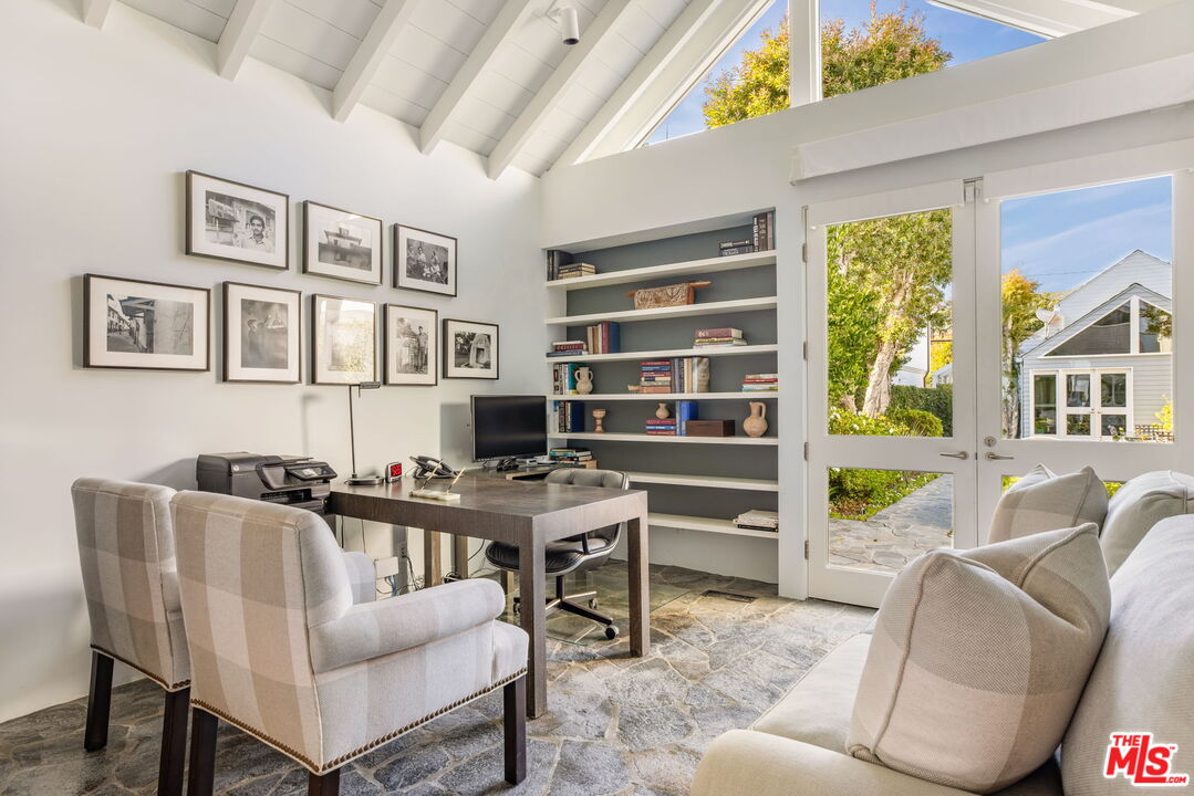 23758 Malibu Road Malibu, CA 90265 - Photo 21 of 36
