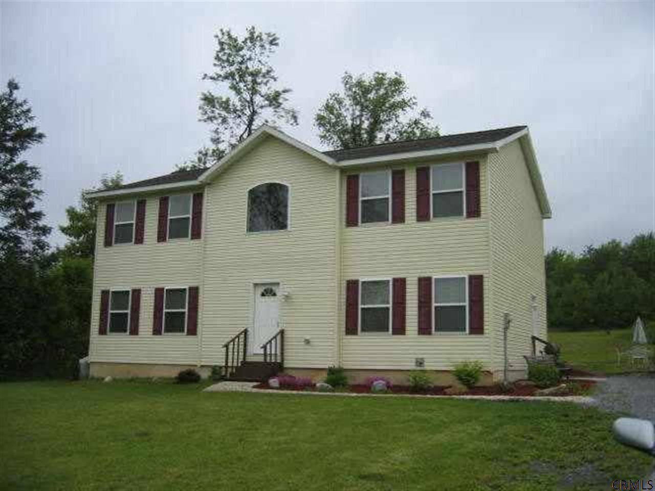 96 Fellows Road Halfmoon, NY 12065 - Photo 1 of 14 Photo 1