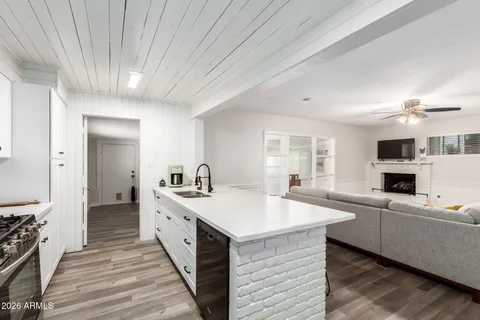 $699,000 | 21 East Alameda Drive, Tempe, AZ 85282