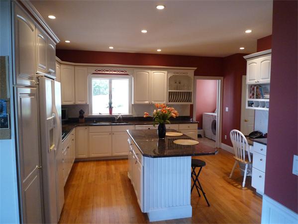 9 McDonald Farm Road Wakefield, MA 01880 - Photo 2 of 22 Gallery Image 2