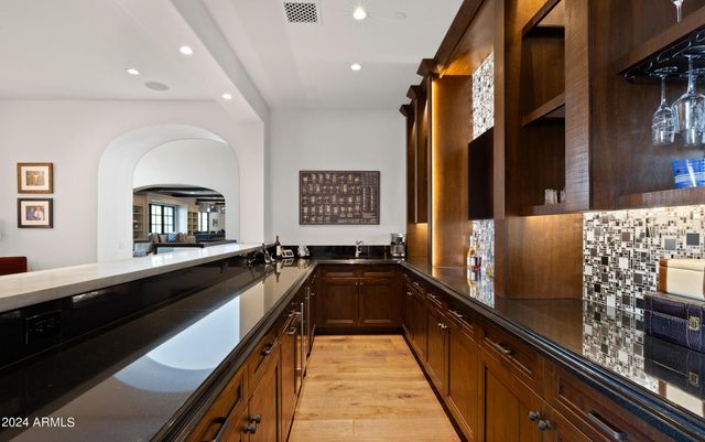 $6,275,000 | 4743 North 54th Street, Phoenix, AZ 85018