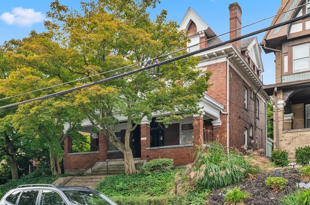 328 Roup Avenue Pittsburgh, PA 15232 - Photo 1 of 16 Gallery Image 1