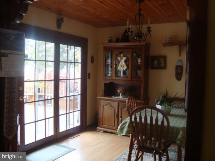 29 Scrapetown Road Pemberton, NJ 08068 - Photo 3 of 19 Dining Room