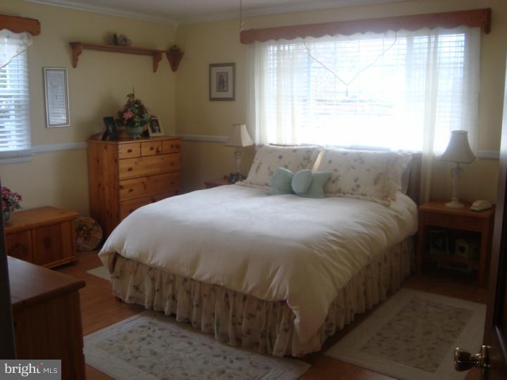 29 Scrapetown Road Pemberton, NJ 08068 - Photo 9 of 19 Bedroom - Main