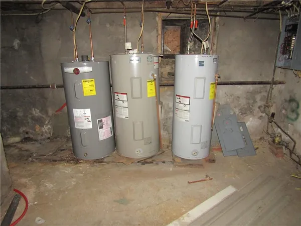 a view of a storage & utility room