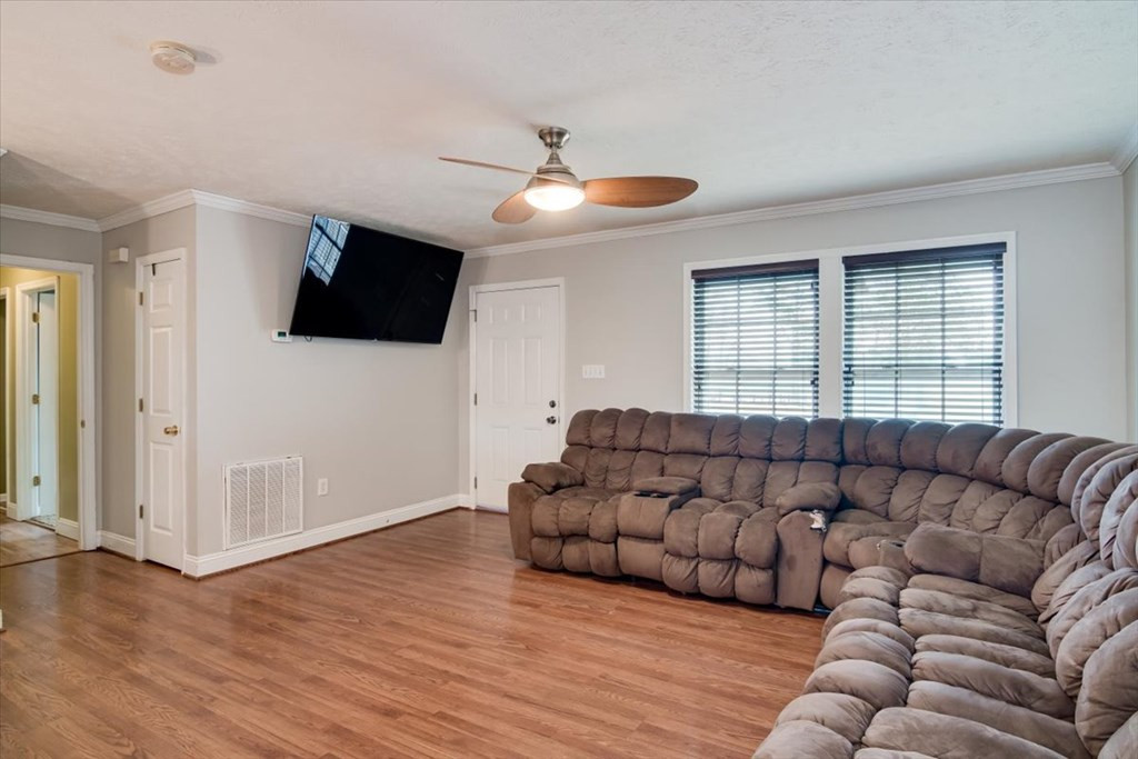 397 McElmurray Farm Road Jackson, SC 29831 - Photo 5 of 20