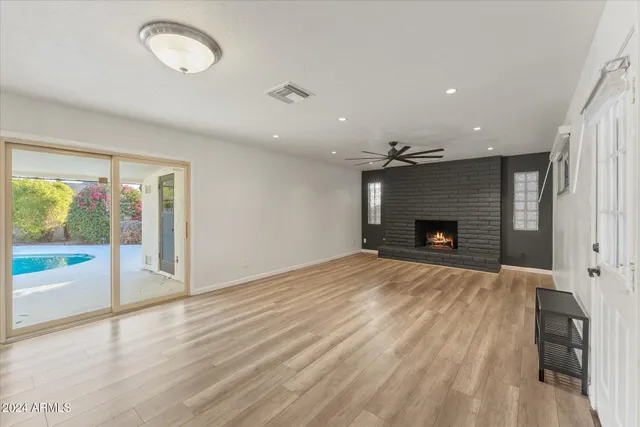 $3,000 | 1921 East Laguna Drive, Tempe, AZ 85282