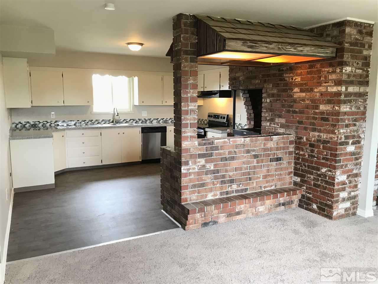 997 Dresslerville Road Gardnerville, NV 89460 - Photo 5 of 17 Photo 5