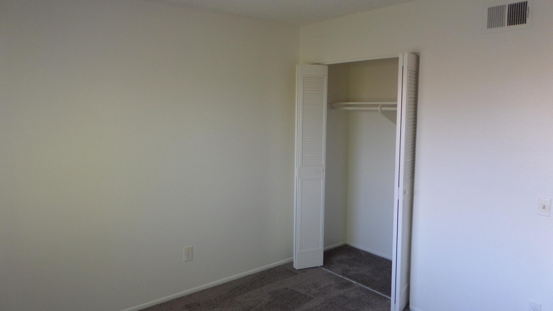 72699 Eagle Road, Unit 3 Palm Desert, CA 92260 - Photo 16 of 26 SAM_5357