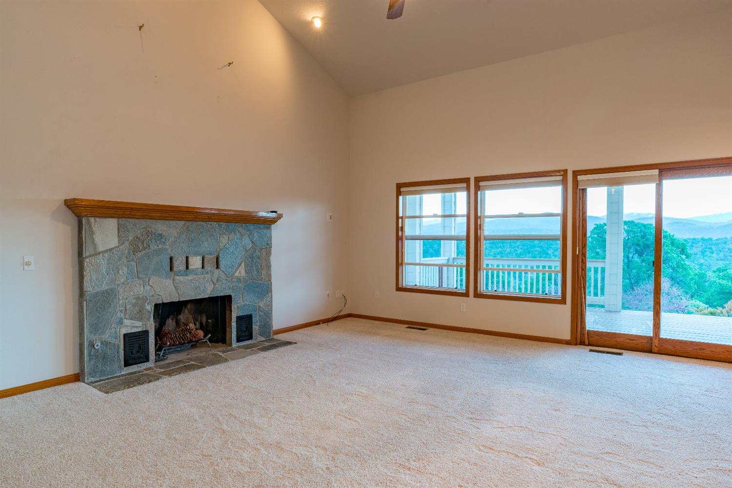 33040 Rancho Ramon Road Coarsegold, CA 93614 - Photo 6 of 43 Gallery Image 6
