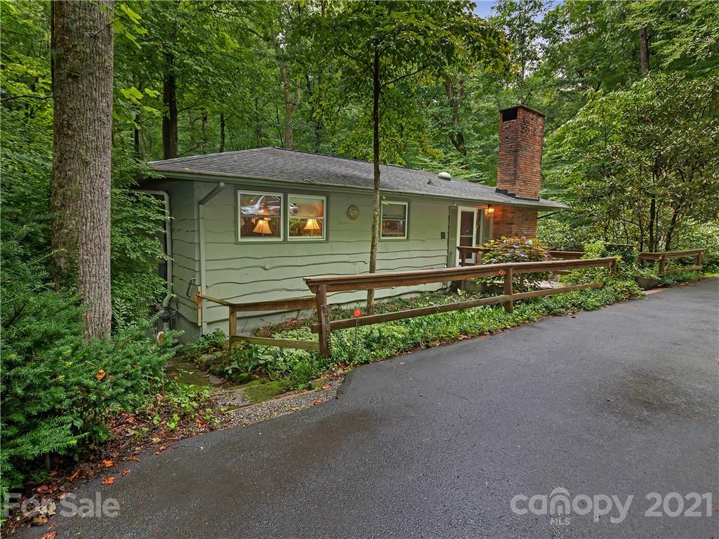 512 Robin Hood Road Brevard, NC 28712 - Photo 1 of 45 Gallery Image 1