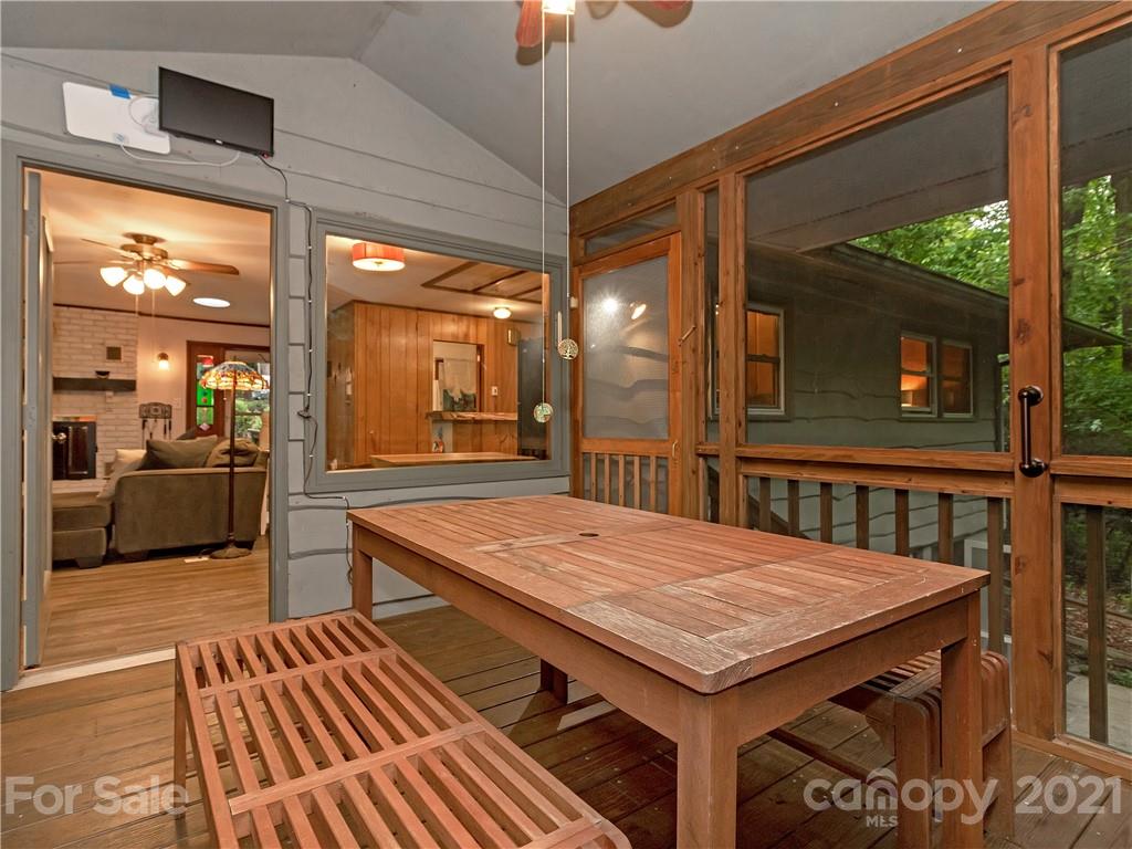 512 Robin Hood Road Brevard, NC 28712 - Photo 17 of 45 Gallery Image 17