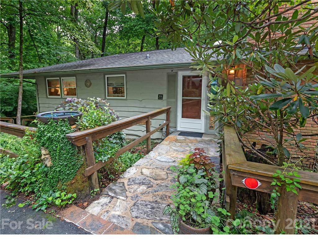512 Robin Hood Road Brevard, NC 28712 - Photo 3 of 45 Gallery Image 3