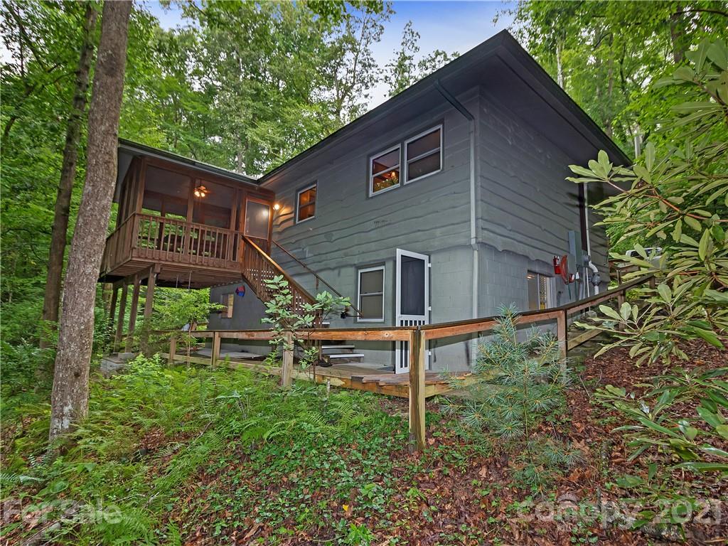 512 Robin Hood Road Brevard, NC 28712 - Photo 30 of 45 Gallery Image 30