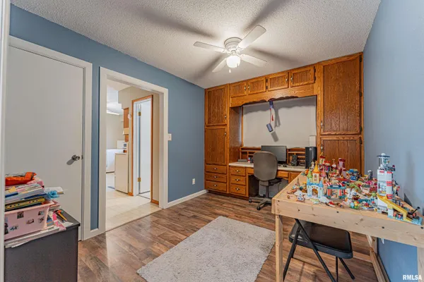 $160,000 | 621 North Vine Street, Mount Pulaski, IL 62548